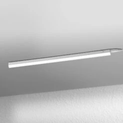 LEDVANCE Batten Lampe Sous Meuble LED 60cm 4 000K