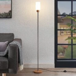 Lindby Nicus Lampadaire En Bois Abat-jour En Verre