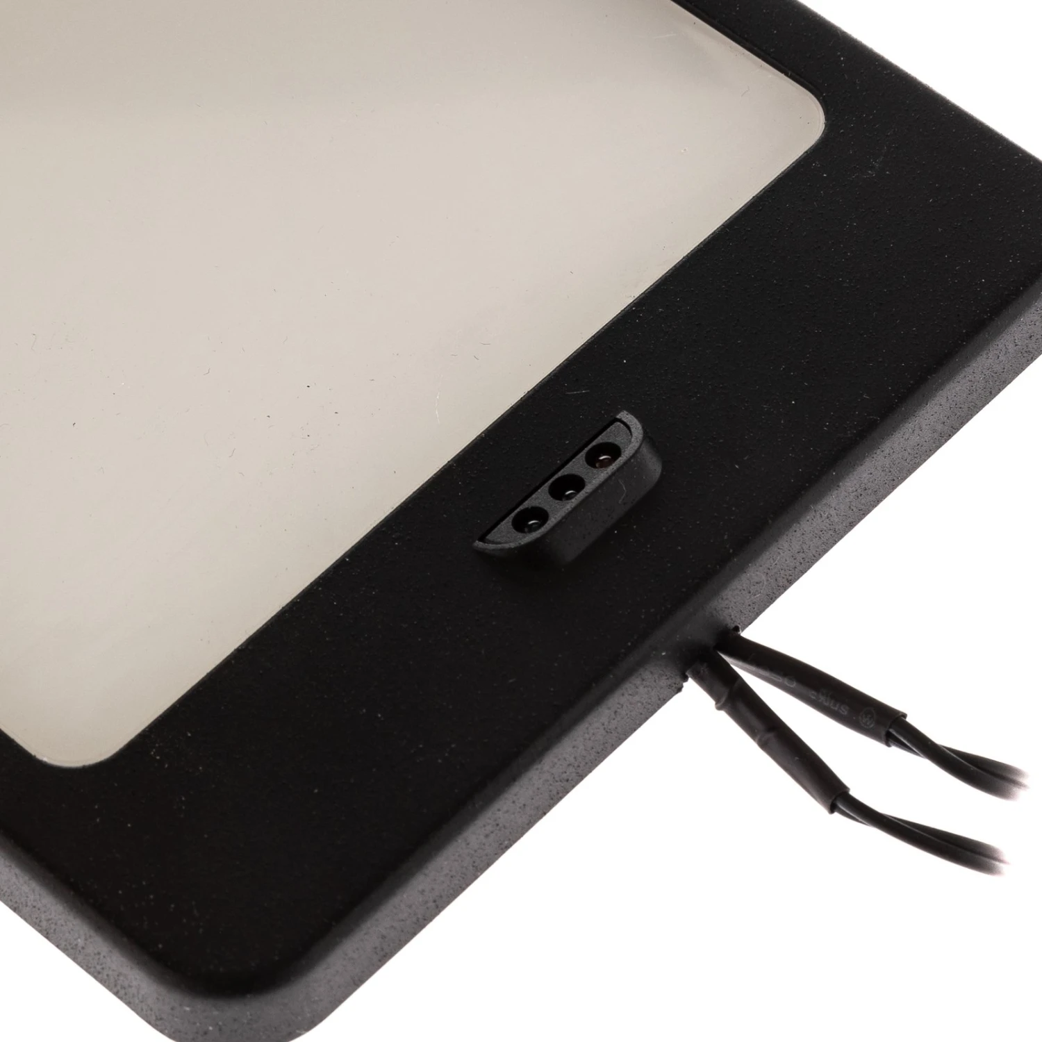 Lindby Svela Lampe Sous Meuble LED, X3, Noire 6 Lindby Svela Lampe Sous Meuble LED, X3, Noire – Image 4